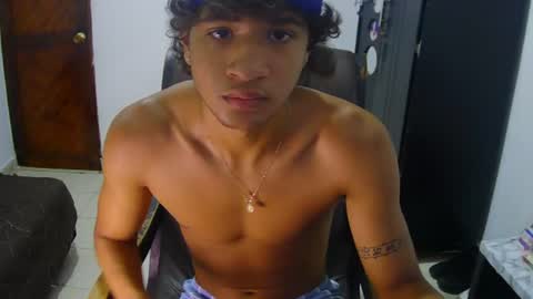 Snapshot of hansel_take chatting on July 13, 2026, 4:43 pm hansel_take online show from July 13, 2026, 4:43 pm