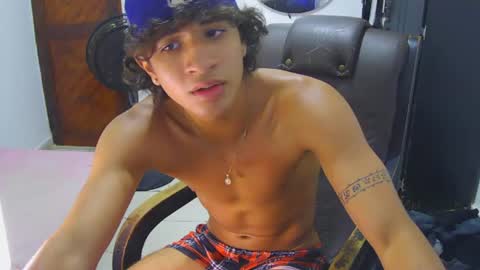 Snapshot of hansel_take chatting on July 28, 2026, 9:14 pm hansel_take online show from July 28, 2026, 9:14 pm