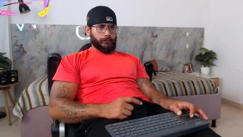 hanz_col online show from April 2, 2026, 3:15 am