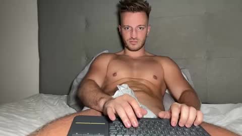 Snapshot of hanzlagerfelt chatting on September 18, 2025, 12:34 am hanzlagerfelt online show from September 18, 2025, 12:34 am