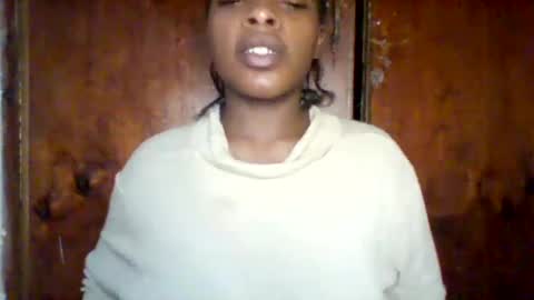 Snapshot of happy_kesh chatting on February 7, 2025, 6:45 pm happy_kesh online show from February 7, 2025, 6:45 pm