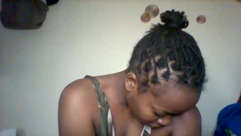 Snapshot of happy_kesh chatting on September 22, 2025, 7:21 am happy_kesh online show from September 22, 2025, 7:21 am