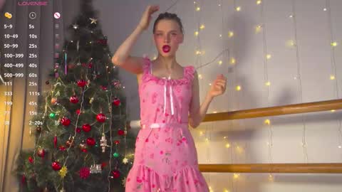 Evy  online show from January 7, 2026, 5:32 am