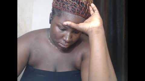 happyslut7 online show from October 5, 2025, 7:12 pm