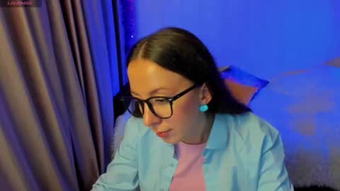 Snapshot of happystephanie chatting on October 26, 2025, 4:46 pm Stephanie online show from October 26, 2025, 4:46 pm