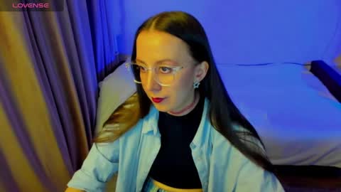 Stephanie online show from April 16, 2026, 6:30 pm