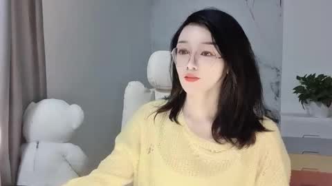 Daisy online show from March 11, 2025, 7:58 pm