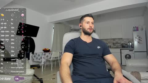 Snapshot of hard_chriss chatting on December 27, 2024, 11:06 am Hard Cock online show from December 27, 2024, 11:06 am