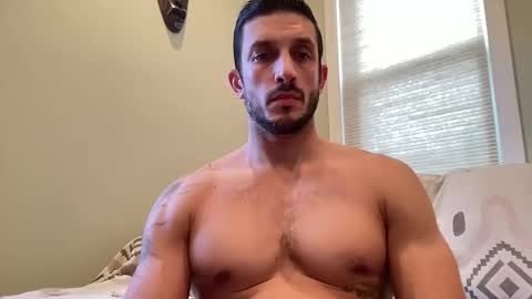 hard_runner_ online show from November 6, 2025, 4:19 pm