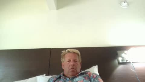 Steele and Cassie online show from June 9, 2026, 5:02 pm
