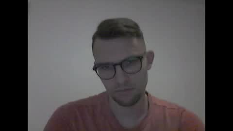 hardboylovemilfmoom online show from December 2, 2025, 1:39 pm