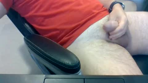 Makeithappen9086 online show from March 27, 2026, 1:33 pm