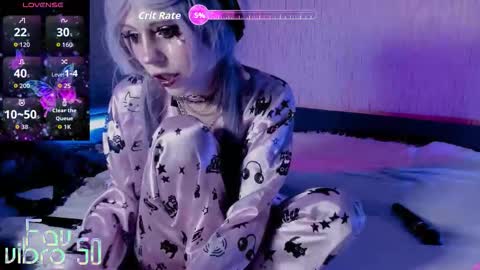 Mia online show from October 26, 2025, 10:36 pm