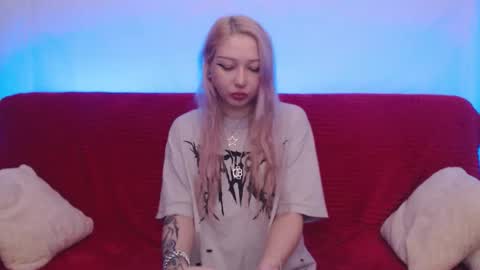 Snapshot of hardcore_x chatting on November 5, 2025, 10:43 pm Emily online show from November 5, 2025, 10:43 pm