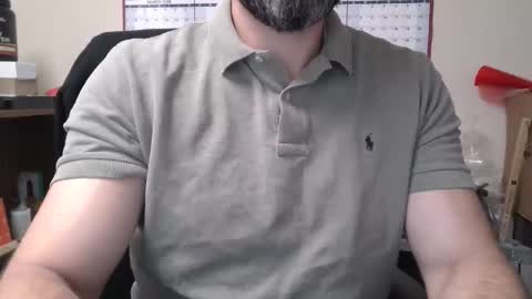 Snapshot of hardcoremike35 chatting on February 26, 2026, 3:33 pm HcoreMike online show from February 26, 2026, 3:33 pm