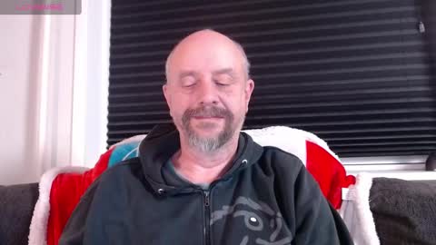 MrLazy online show from December 21, 2024, 10:40 pm