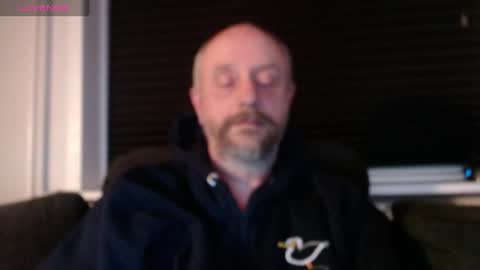 MrLazy online show from March 4, 2025, 7:11 pm