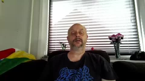 MrLazy online show from June 17, 2026, 10:17 am