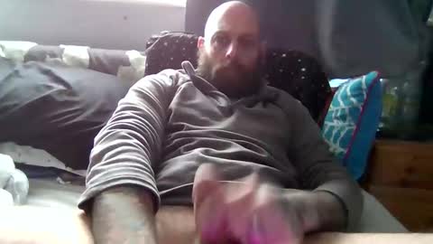 hardnhorny198 online show from February 23, 2026, 9:17 am