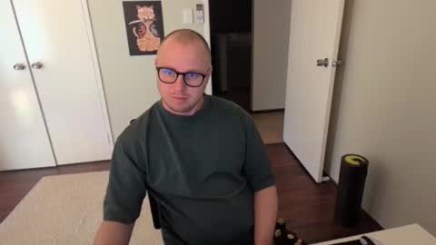 Snapshot of hardon911 chatting on October 20, 2025, 5:52 am Stand Lee online show from October 20, 2025, 5:52 am