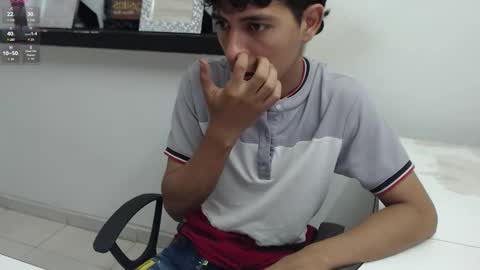 Andres Dean online show from October 23, 2025, 11:46 pm