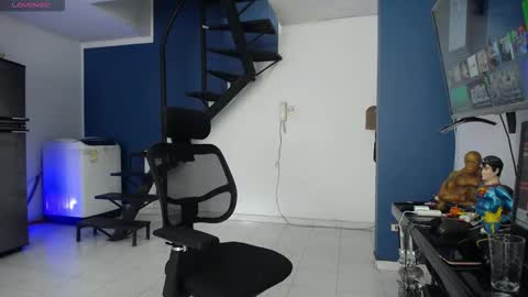 Snapshot of hardsexlove08 chatting on February 9, 2026, 8:02 pm Andres Dean online show from February 9, 2026, 8:02 pm