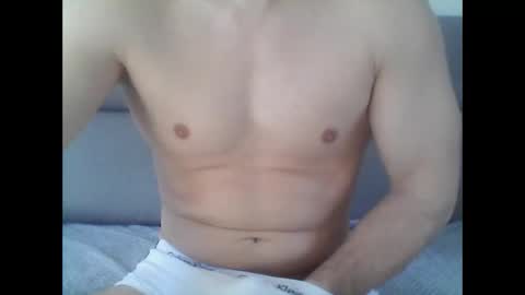 hardwanker75 online show from March 3, 2025, 2:04 pm