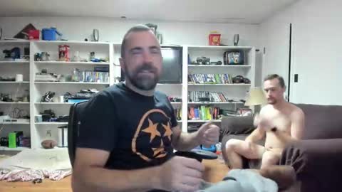 hardworkertn online show from November 25, 2025, 7:03 pm