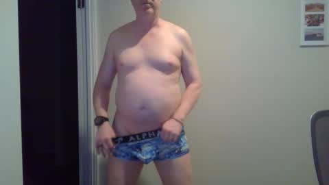 Snapshot of hardyes_indeed chatting on September 11, 2025, 8:25 am hardyes_indeed online show from September 11, 2025, 8:25 am