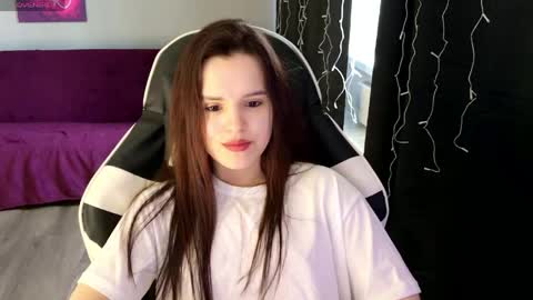 Harleen online show from May 25, 2026, 5:02 am