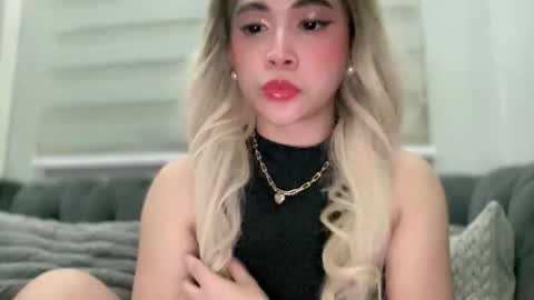 BABY KIMMY online show from December 18, 2025, 6:58 pm