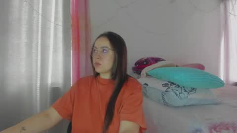 Snapshot of harleynapier chatting on June 8, 2026, 3:45 pm Natii online show from June 8, 2026, 3:45 pm