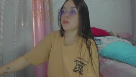 Snapshot of harleynapier chatting on July 5, 2026, 10:50 pm Natii online show from July 5, 2026, 10:50 pm