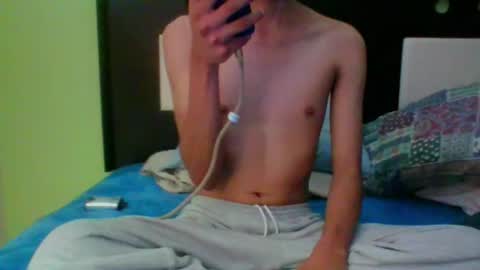 harmoniccesser online show from June 25, 2026, 3:17 am