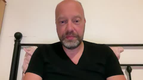 harpsichord1983 online show from November 15, 2025, 3:59 am