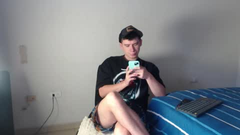 Sebastian online show from November 17, 2025, 12:44 pm