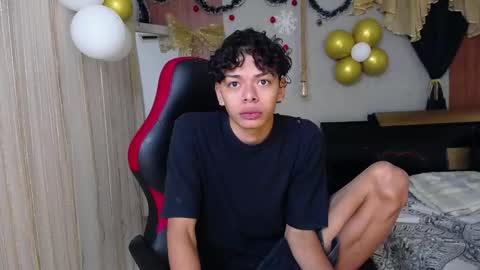 Snapshot of harry_jhonsonn chatting on November 16, 2025, 10:26 pm Harry online show from November 16, 2025, 10:26 pm