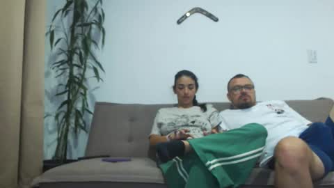 hannaandharri online show from April 5, 2026, 3:26 am