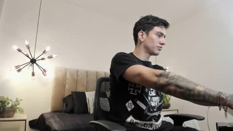 Harry Jones online show from March 7, 2025, 8:44 pm