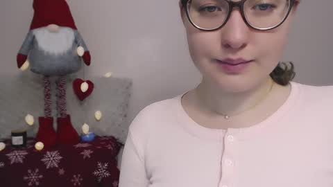 Snapshot of hartfoxx chatting on December 19, 2024, 7:07 pm hartfoxx online show from December 19, 2024, 7:07 pm