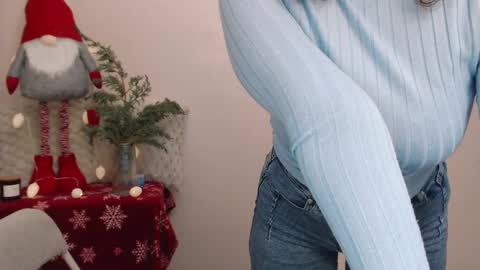 Snapshot of hartfoxx chatting on January 1, 2025, 6:15 am hartfoxx online show from January 1, 2025, 6:15 am
