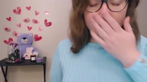 Snapshot of hartfoxx chatting on February 6, 2025, 11:26 pm hartfoxx online show from February 6, 2025, 11:26 pm
