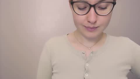 Snapshot of hartfoxx chatting on November 17, 2025, 10:04 pm hartfoxx online show from November 17, 2025, 10:04 pm