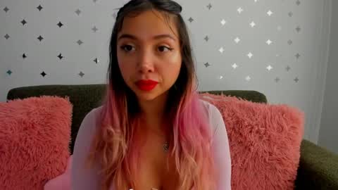 Snapshot of harumi_blossom chatting on June 9, 2026, 9:48 pm Sophia Blossom online show from June 9, 2026, 9:48 pm