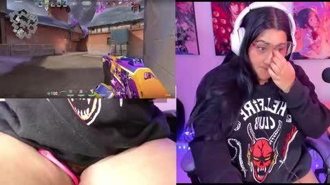 karen  online show from September 24, 2025, 6:33 pm