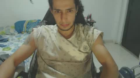 Snapshot of hasani_savala chatting on September 18, 2025, 7:10 am Hasani online show from September 18, 2025, 7:10 am