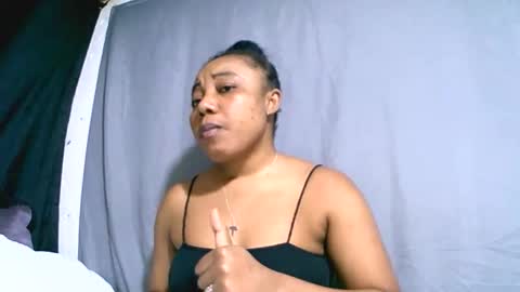 Snapshot of hasimina09 chatting on October 20, 2025, 11:54 am hasimina09 online show from October 20, 2025, 11:54 am