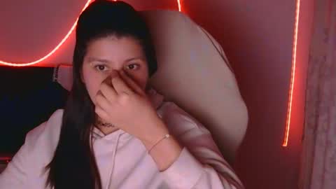 Snapshot of hasley_bbylee chatting on February 7, 2026, 5:11 am lady online show from February 7, 2026, 5:11 am