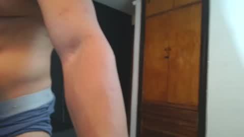 Snapshot of hat_guy01 chatting on June 30, 2026, 9:27 pm hat_guy01 online show from June 30, 2026, 9:27 pm