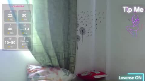 hatenea_queen online show from November 23, 2025, 2:17 pm